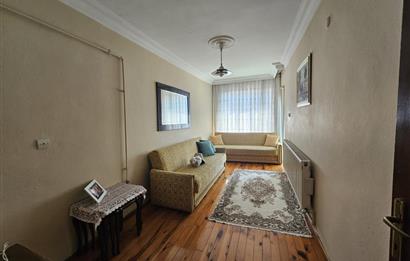 KAĞITHANE MERKEZ MAHALLESİ 3+1 ARA KAT ULAŞIMI RAHAT DAİRE