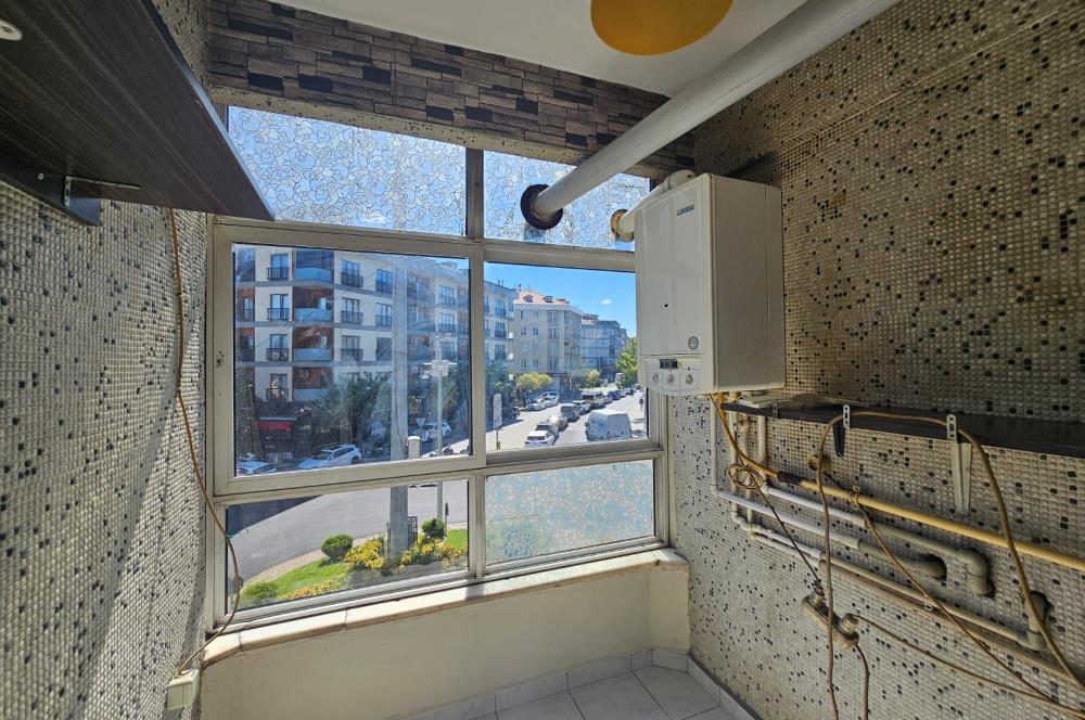 KEMERBURGAZ CAD. ÜZERİNDE KİRALIK 3+1 KAPALI MUTFAK ÇİFT BALKON
