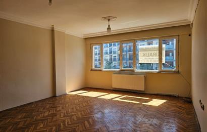 KEMERBURGAZ CAD. ÜZERİNDE KİRALIK 3+1 KAPALI MUTFAK ÇİFT BALKON