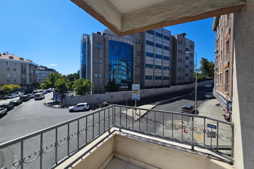 KEMERBURGAZ CAD. ÜZERİNDE KİRALIK 3+1 KAPALI MUTFAK ÇİFT BALKON