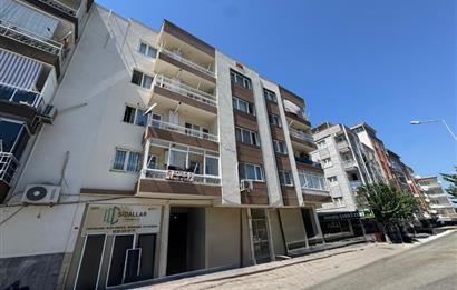 Manisa Sakarya Mh'de Merkezi Konumda Satılık 3+1 Daire
