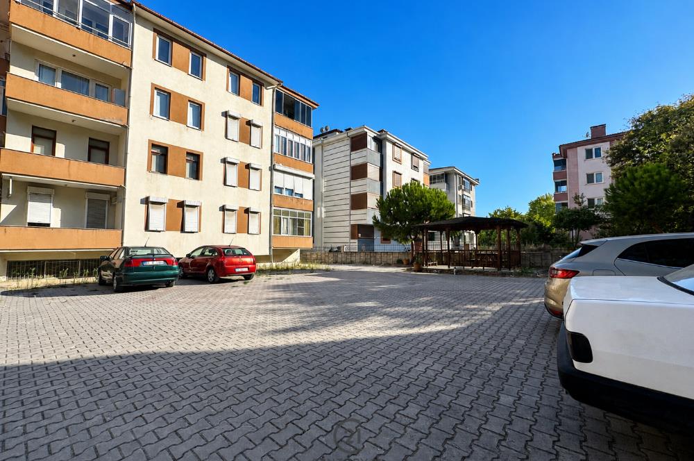 Paşaalanı Mahallesinde Site içinde Satılık 3+1 Daire ( C21 Bal'dan)