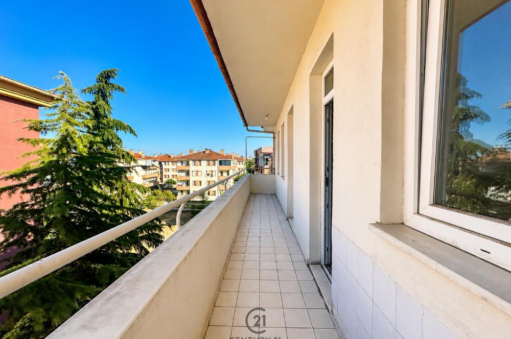 Paşaalanı Mahallesinde Site içinde Satılık 3+1 Daire ( C21 Bal'dan)