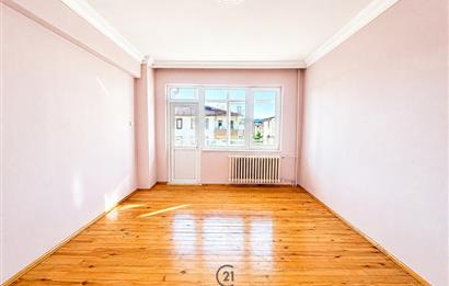 Paşaalanı Mahallesinde Site içinde Satılık 3+1 Daire ( C21 Bal'dan)
