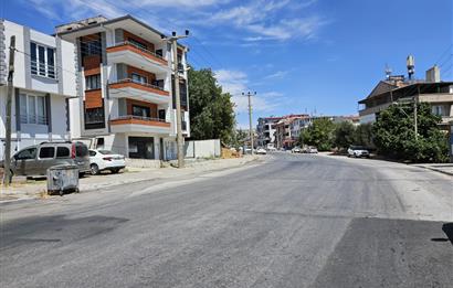 CENTURY21 BAL ÇAKMAK CADDESİNDE ÖNÜ KAPATILABİLİR SATILIK DÜKKAN