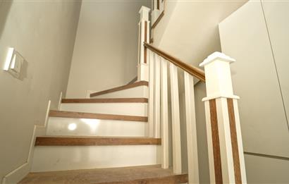 C21 Cius; Ovaakça Çeşmabaşı'nda Sıfır 5+1 Dubleks Daire
