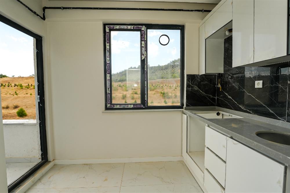 C21 Cius; Ovaakça Çeşmabaşı'nda Sıfır 5+1 Dubleks Daire