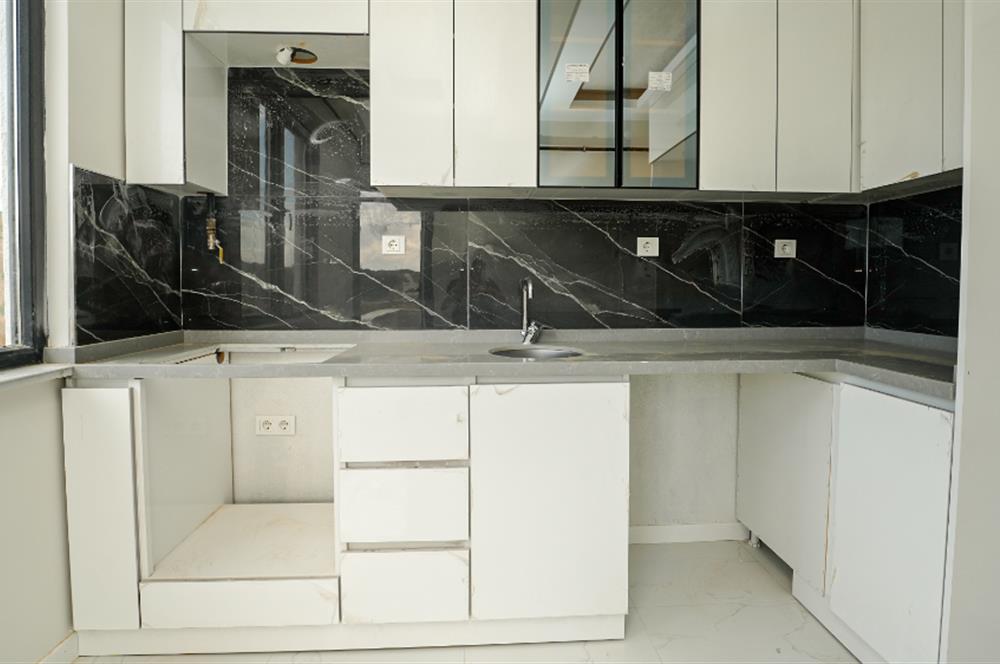 C21 Cius; Ovaakça Çeşmabaşı'nda Sıfır 5+1 Dubleks Daire