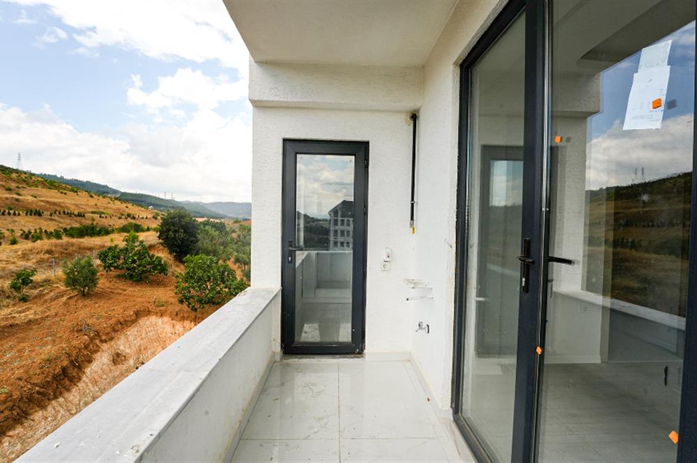 C21 Cius; Ovaakça Çeşmabaşı'nda Sıfır 5+1 Dubleks Daire