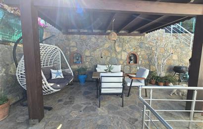 Bodrum Gümüşlük Koyu Manzaralı Satılık İkiz Villa