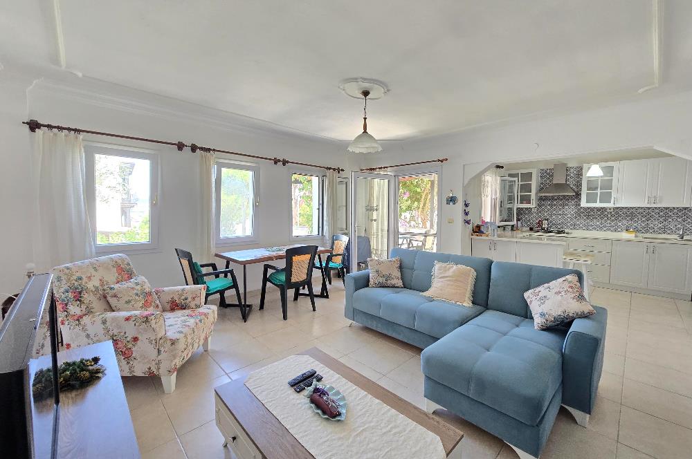 Gündoğan Denizatı Sitesi'nde Deniz Manzaralı 3+1 Tripleks Villa