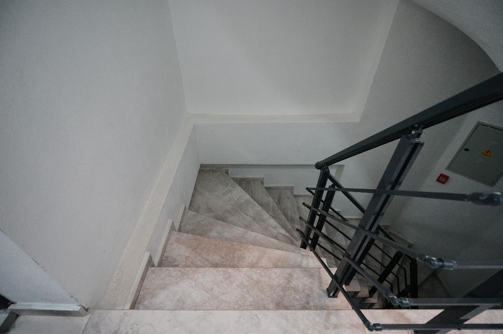 CENTRUY 21 BAL'DAN ALİ HİKMET PAŞA MAHALLESİNDE SATILIK 2+1 DAİRE