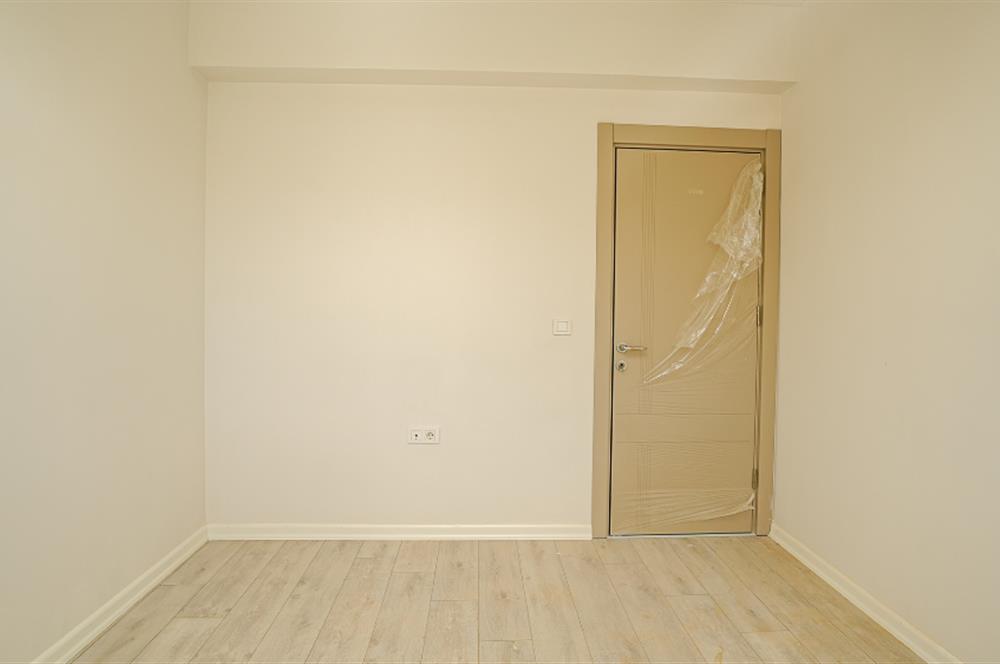 C21 Cius; Ovaakça Çeşmabaşı'nda Sıfır 5+1 Dubleks Daire