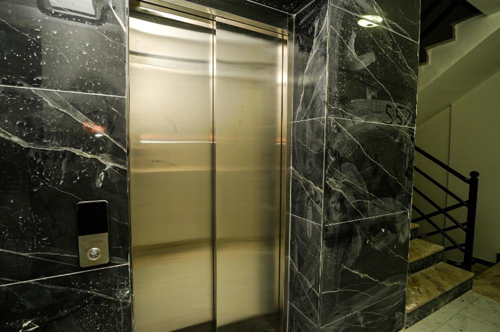 C21 Cius; Ovaakça Çeşmabaşı'nda Sıfır 5+1 Dubleks Daire