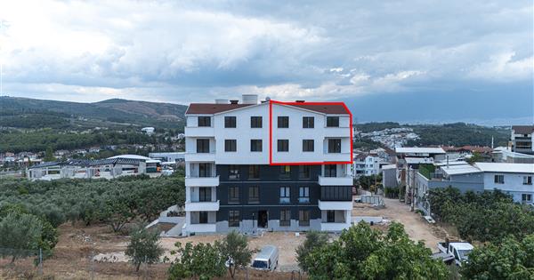 C21 Cius; Ovaakça Çeşmabaşı'nda Sıfır 5+1 Dubleks Daire - 37035