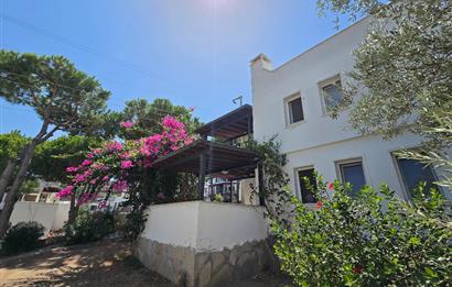 Gündoğan Denizatı Sitesi'nde Deniz Manzaralı 3+1 Tripleks Villa