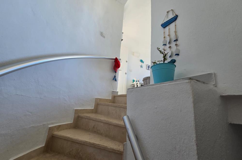 Bodrum Gümüşlük Koyu Manzaralı Satılık İkiz Villa