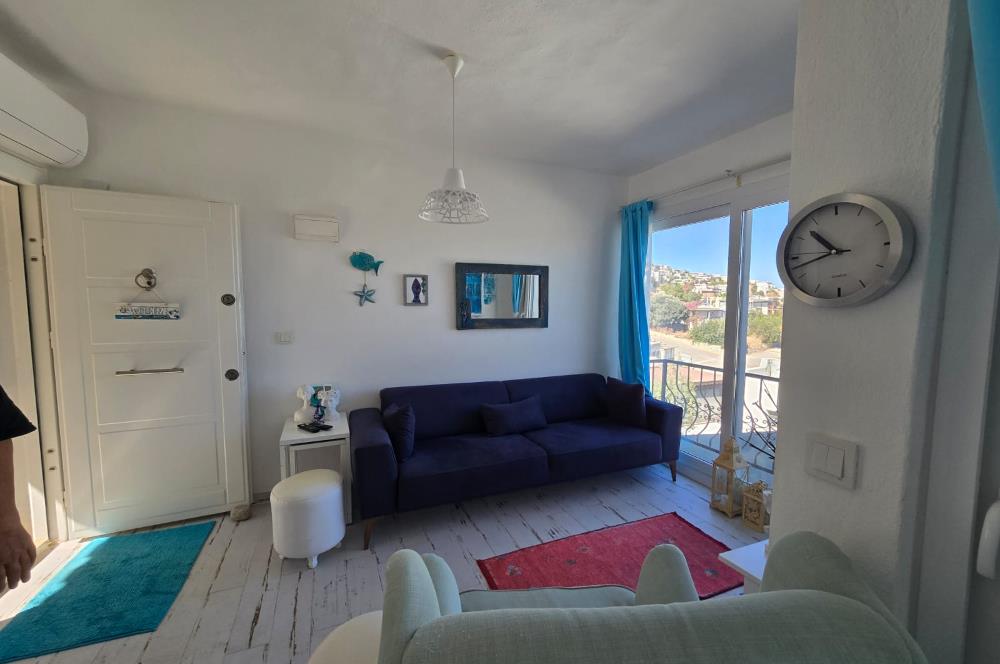 Bodrum Gümüşlük Koyu Manzaralı Satılık İkiz Villa