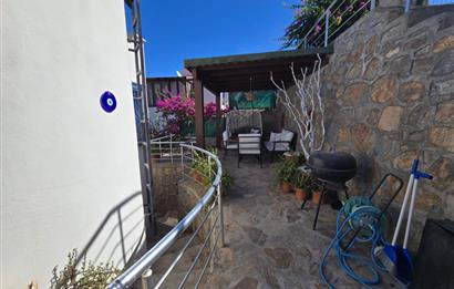 Bodrum Gümüşlük Koyu Manzaralı Satılık İkiz Villa