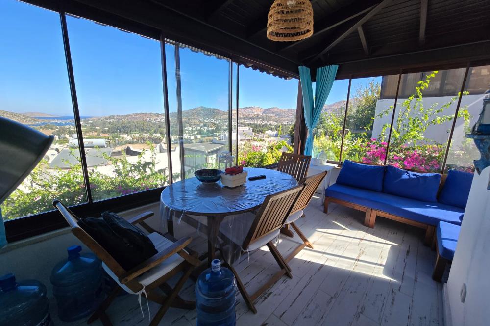 Bodrum Gümüşlük Koyu Manzaralı Satılık İkiz Villa