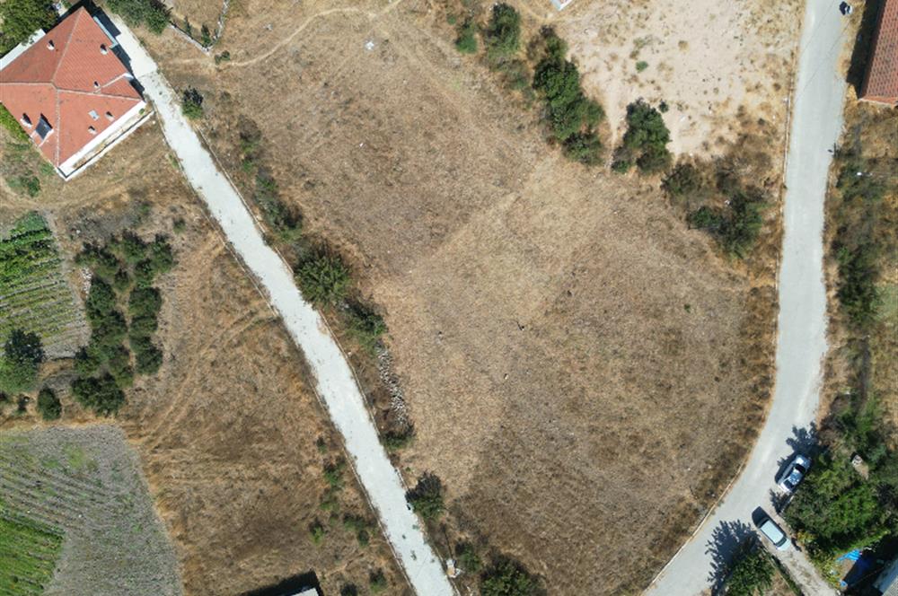C21 Bal'dan ÇUKURHÜSEYİN MAHALLESİNDE SATILIK KÖŞE PARSEL ARSA