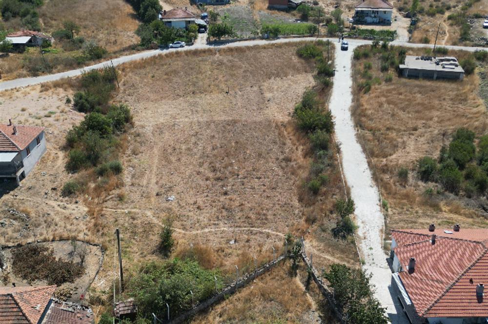 C21 Bal'dan ÇUKURHÜSEYİN MAHALLESİNDE SATILIK 655 M2 ARSA