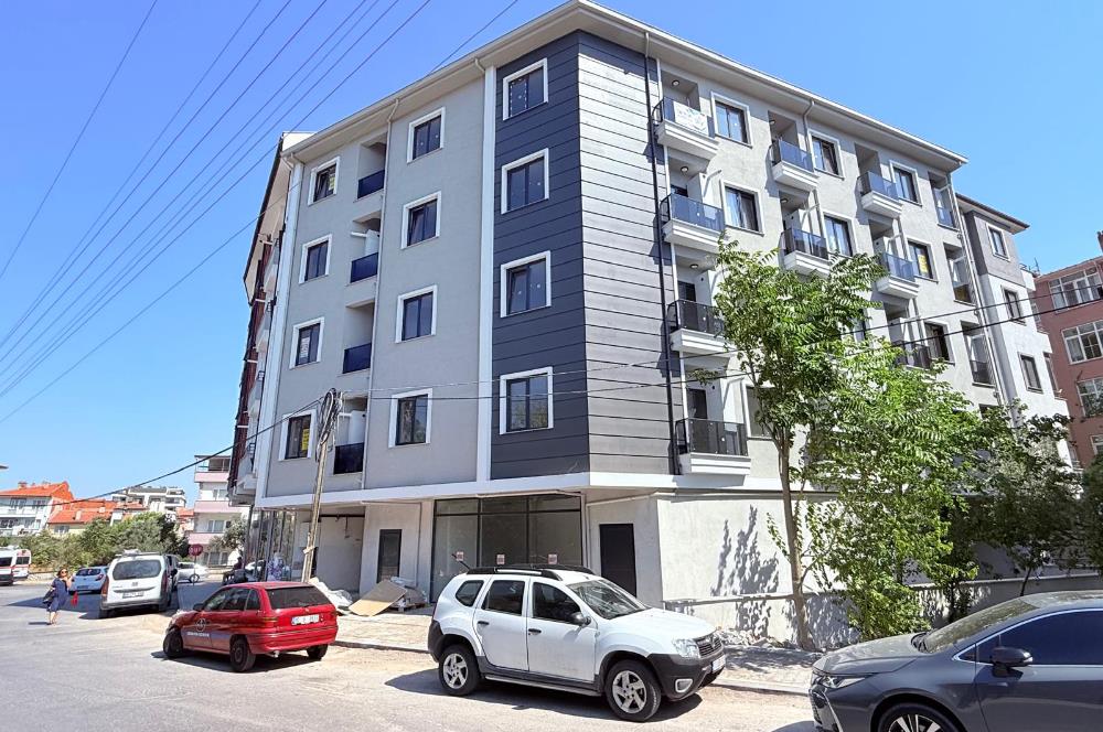 C21 BAL'dan Soma Caddesi Üzeri Hazır Kiracılı SATILIK 1+1 Daire