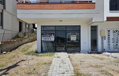 CENTURY21 BAL ÇAKMAK CADDESİNDE ÖNÜ KAPATILABİLİR SATILIK DÜKKAN