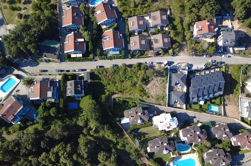 Sarıyer Uskumruköy'de Satılık 1132 m2 İmarlı Arsa