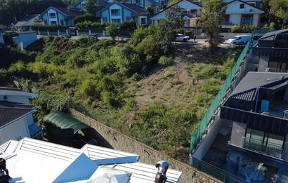 Sarıyer Uskumruköy'de Satılık 1132 m2 İmarlı Arsa