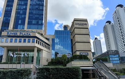 Levent'te Özdilek Park AVM Bölgesinde Kiracılı prestijli Mağaza