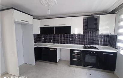 Paşaalanı Mahallesinde Kiralık 3+1 Daire (C21 Bal'dan)