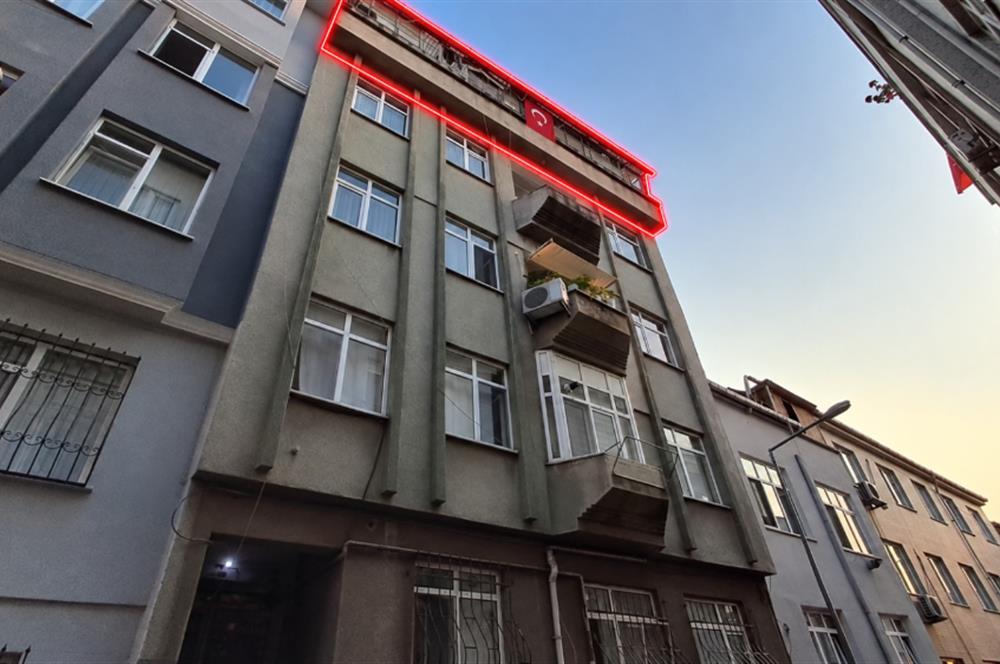 Esenler Otogarı'na Yakın, Teraslı Çatı Katı 2+1 Satılık Daire