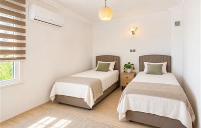 Bodrum Konacık Oasis AVM Arkası Eşyalı, Bahçeli Manzaralı 2+1 Dubleks