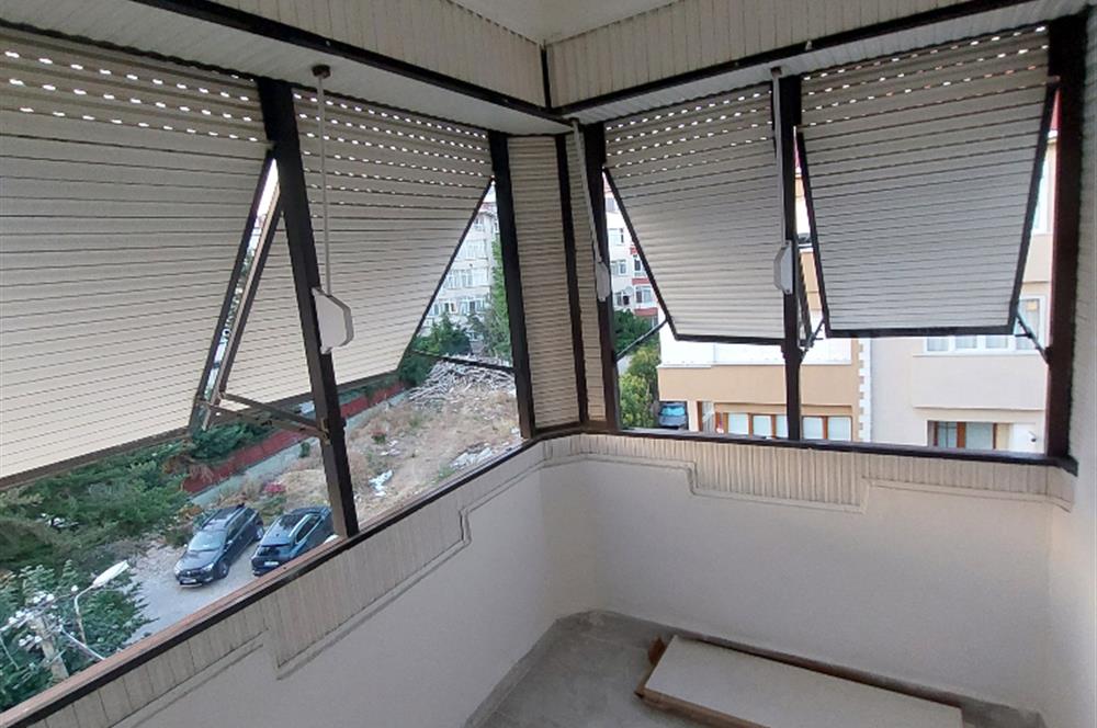 Merkezi Konum , Altıntepe Bahar Sokak’ta Ferah Geniş Satılık 3+1