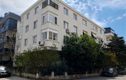 Merkezi Konum , Altıntepe Bahar Sokak’ta Ferah Geniş Satılık 3+1