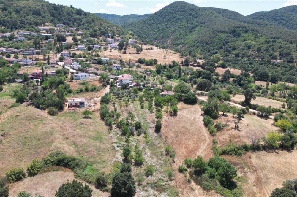 Biga Yenimahalle'de Köy Yerleşik Alanında 1.118 m² Arsa