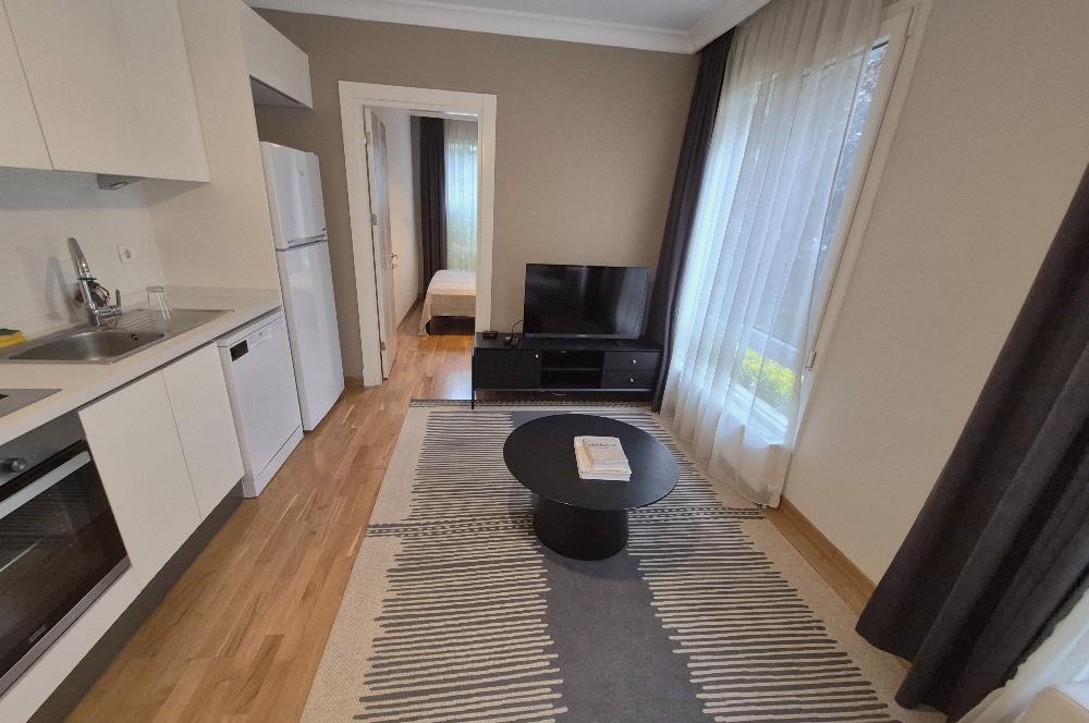 Suadiye'de Eşyalı, Bahçe Katı 1+1 Daire - Doğapark Residence