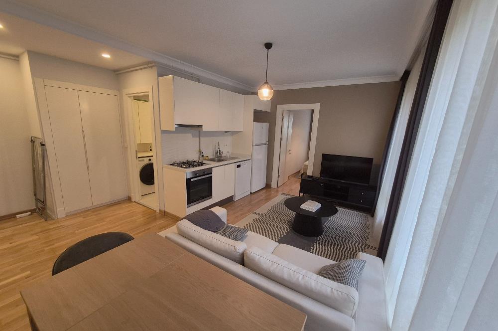Suadiye'de Eşyalı, Bahçe Katı 1+1 Daire - Doğapark Residence
