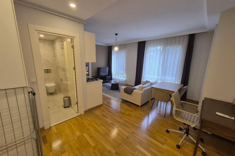 Suadiye'de Eşyalı, Bahçe Katı 1+1 Daire - Doğapark Residence