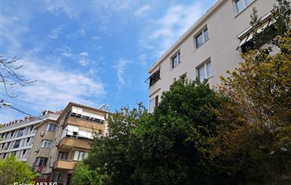 Merkezi Konum , Altıntepe Bahar Sokak’ta Ferah Geniş Satılık 3+1