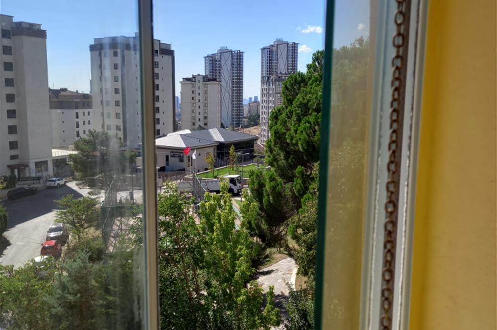 Kartal Yakacık Yeni Mahallede Satılık Merkezi Sistem Daire