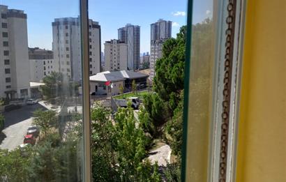 Kartal Yakacık Yeni Mahallede Satılık Merkezi Sistem Daire