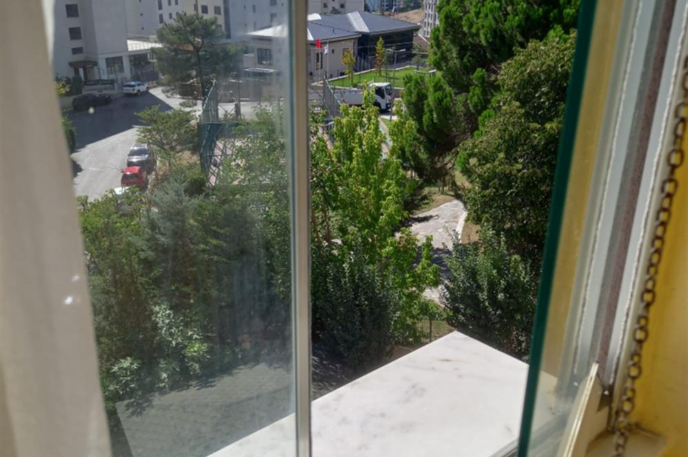 Kartal Yakacık Yeni Mahallede Satılık Merkezi Sistem Daire
