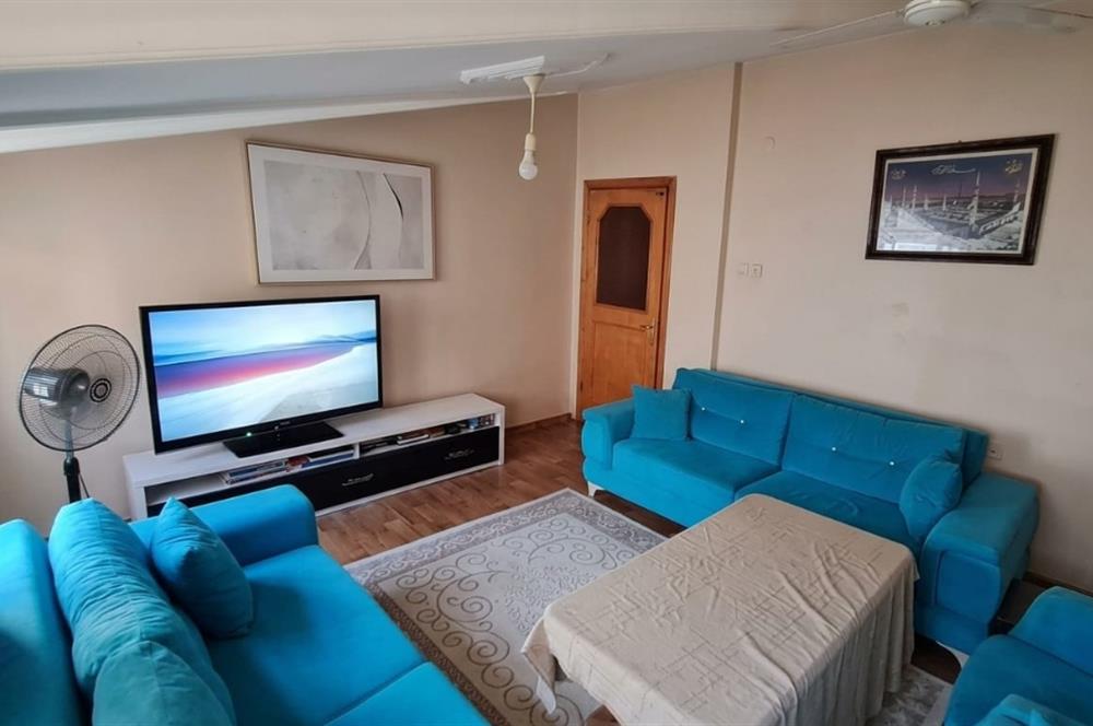 Esenler Otogarı'na Yakın, Teraslı Çatı Katı 2+1 Satılık Daire