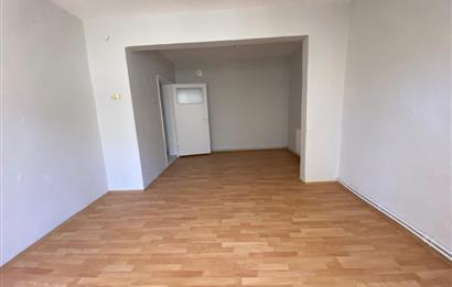 C21 Bal'dan Toygar Mahallesinde 2+1 Kiralık Daire