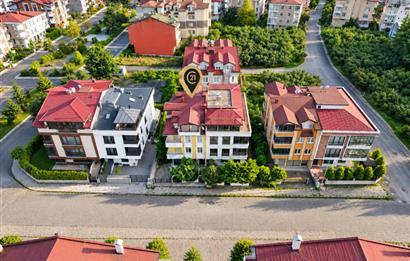 CENTURY 21’DEN AKYAZI’DA 3+1 KİRALIK DAİRE!