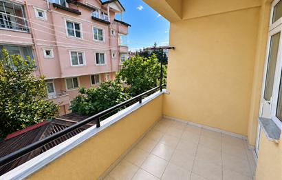 CENTURY 21’DEN AKYAZI’DA 3+1 KİRALIK DAİRE!