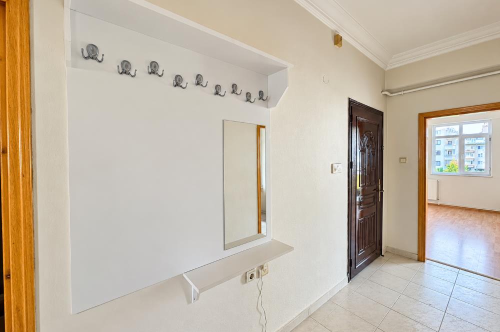CENTURY 21’DEN AKYAZI’DA 3+1 KİRALIK DAİRE!