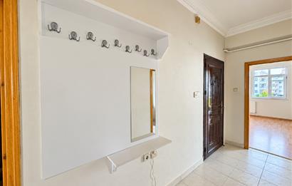 CENTURY 21’DEN AKYAZI’DA 3+1 KİRALIK DAİRE!